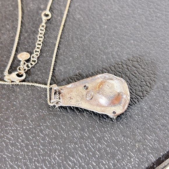 Elegant Sterling Silver Teardrop Pearl Pendant Necklace - Picture 5 of 7